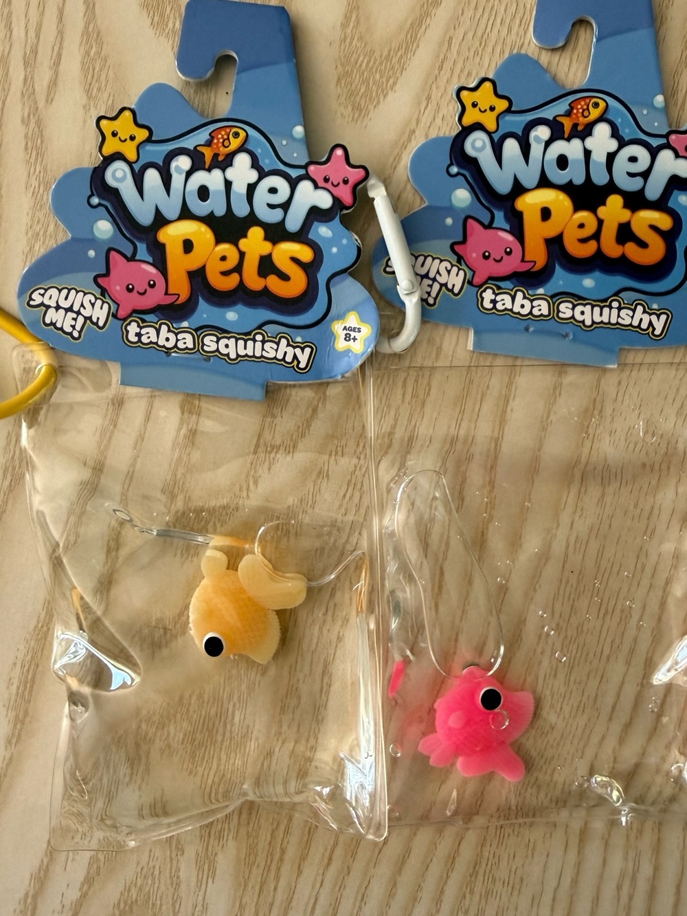 Water Pets- Taba Squishy- NEW w/ Clip